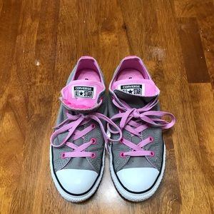Chuck Taylor - Size 4